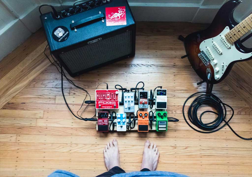 Silencing the Stage: Clean Cabling Techniques for Pedal Boards