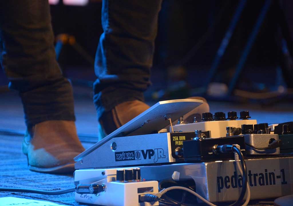 Ultimate Cleaning Guide for Your Pedal Board